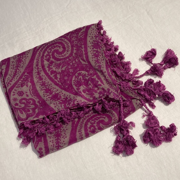 J. crew large pompom square scarf sarong wrap - Picture 12 of 14